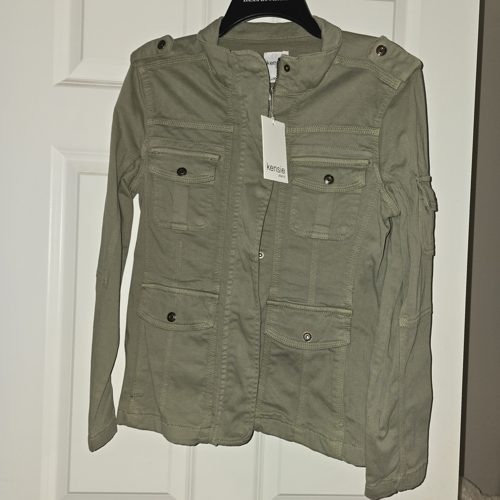 Kensie Women's Utility Jacket in Olive Green - Picture 2 of 2